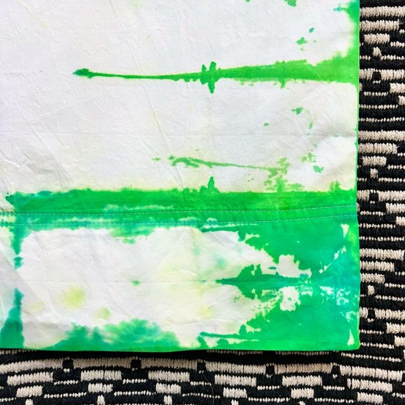 100% cotton shibori dyed pillow case - Picture 8 of 11